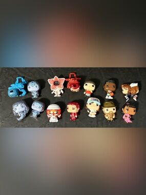 Stranger Things Kinder Joy eggs - Assorted Mini Collectible Action Figures